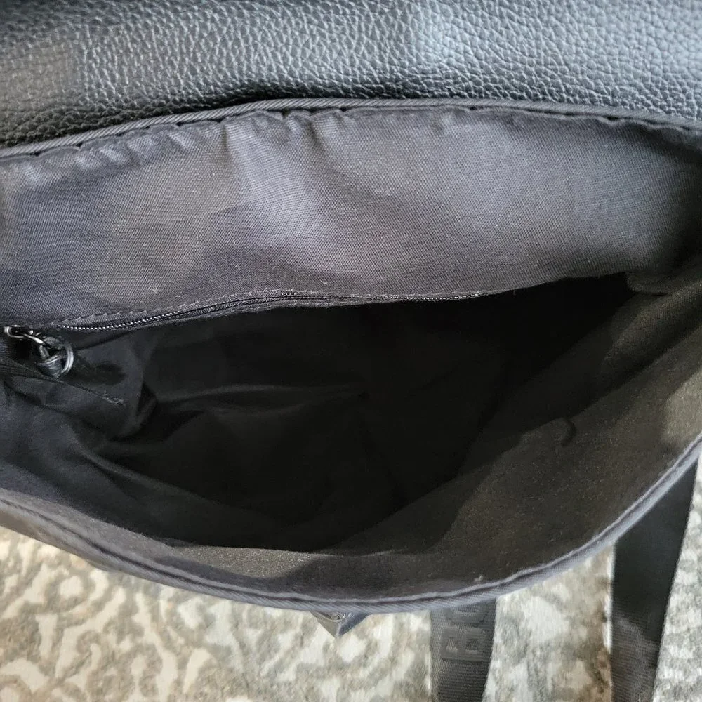 NWT Botikier New York Backpack Style Handbag